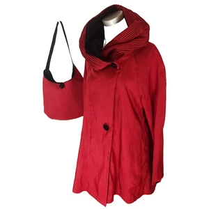 MYCRA PAC S 6-8+ Red Black Reversible Mini Donatella Pleated Hood Raincoat+Tote - Picture 1 of 12