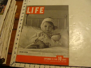 Vintage Life Magazine SEPT 23 1940 ENGLAND BOMBED; HYDE PARK; NY FASHION WEEK #2 - Picture 1 of 8