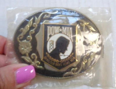 DE COLECCIÓN POW-MIA TRAE A NUESTROS NIÑOS A CASA AHORA HEBILLA DE CINTURÓN TONO NEGRO/DORADO 3,5 X 2,5 Foto 1 de 4