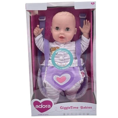 Muñeca bebé Adora Giggle Time Babies lila 15" cuerpo suave lavable con portabebés Foto 1 de 4