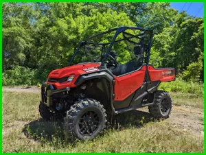 2025 Honda Pioneer 1000 Deluxe New - Picture 1 of 12