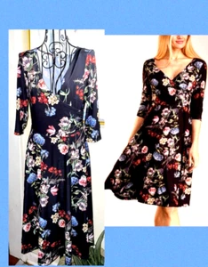 LBISSE "FLORAL SURPLICE DRESS" BLACK W/BLUE,RED,PINK FLORALS~V-NECKLINE~SMALL - Picture 1 of 6