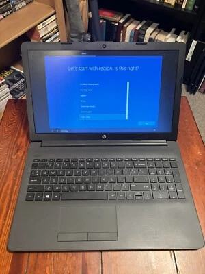 HP 255 G7 15.6 in (AMD A6-9225 256GB) - Image 1 of 4