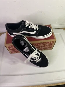 Vans Ward Low-Top Sneakers, schwarz Wildleder Canvas schwarz weiß US-7y neu im Karton - Bild 1 von 12