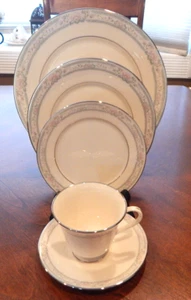 Lenox ""Charleston"" modello 5 pezzi impostazione posti (s) made in usa - Foto 1 di 10