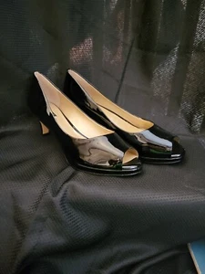 Alex Marie Size 8 Peep Toe Shinny Black 2 1/2 in. Heel Pump Dress Shoes - Picture 1 of 5