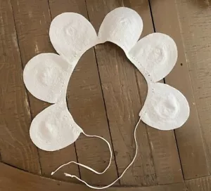 Antique French Collar, White Daisy Petal, 1900-1940, Paris - Picture 1 of 4