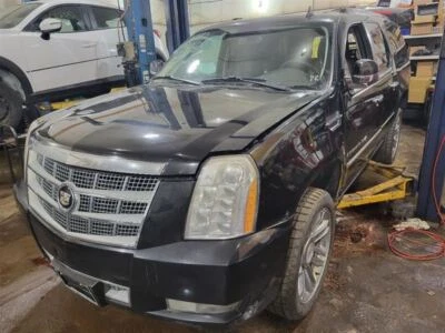 Rear Wiper Motor Fits 07-14 ESCALADE 77786 - Imagem 1 de 4