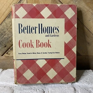 Vintage 1949 Edition Better Homes & Gardens Cookbook Vintage *READ* - Picture 1 of 11