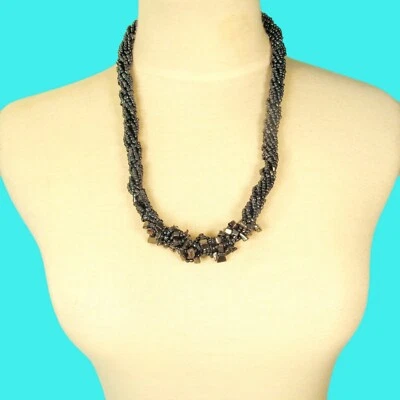 Cadena de cuerda retorcida de color hematita de 22" hecha a mano con collar de declaración de cuentas de semillas  Foto 1 de 4