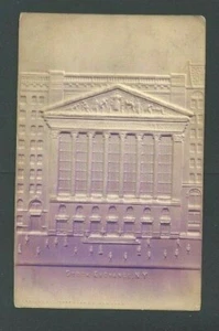 Tarjeta postal 1911 Bolsa de Valores de Nueva York púrpura y beige aerografiada en relieve - Imagen 1 de 1