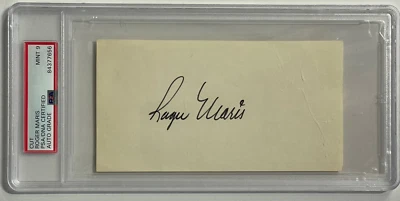 Roger Maris Autographed 3x6 Index Card PSA 9 - Image 1 of 2