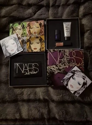 PALETA DE OJOS Y MEJILLAS NARS ANDY WARHOL DEBBIE HARRY/TAKE A WALK ON THE WILD... Foto 1 de 4