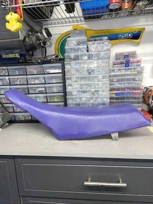 1991 1992 91 92 Yamaha YZ125 YZ250 YZ 125 250 montaje de asientos Foto 1 de 4