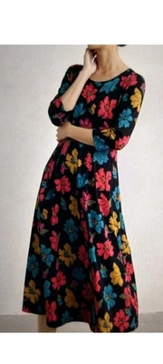 Lovely SEASALT Veronica Midi Dress Jersey Camellia Collage Onyx - UK 8 - - Image 1 of 4