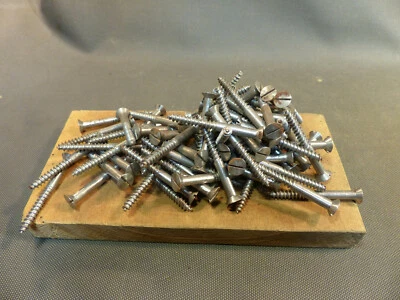 Lot de vis à bois tete fraisée ancien stock quincaillerie 7x70  72 pièces - Photo 1/4