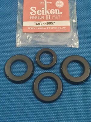 MITSUBISHI FUSO CANTER FE125 FE71 FE73 FE83 BRAKE MASTER CYLINDER CUP KIT  Foto 1 de 3