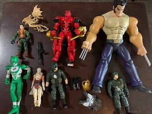 RANDOM LOT OF ACTION FIGURES Wolverine - Power Rangers - GI Joe - Dragon etc. - Picture 1 of 7