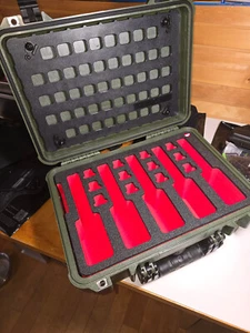 Pelican 1500 Hard Protector Case - 5 Pistol Foam Configuration - MOLLE Grid - Picture 1 of 3