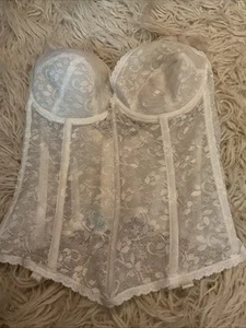 Vintage 80s Carnival Bustier Corset White Lace 313 34D, union label USA - Picture 1 of 8