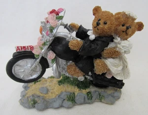 Just Married Braut und Bräutigam Bären auf Motorrad Figur oder Tortenaufleger 4"x3,5" - Bild 1 von 6
