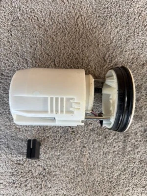 Conjunto de bomba de combustible Honda Odyssey 2014-17 3,5 L #501 Foto 1 de 4