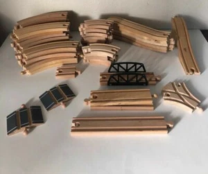 Wood Toy Train Track 48 Pieces Interlocking - Picture 1 of 8