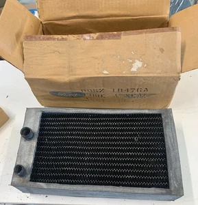 NOS OEM Ford Thunderbird Heater Core 67 68 69 70 T-Bird D0SZ-18476-A - Picture 1 of 2