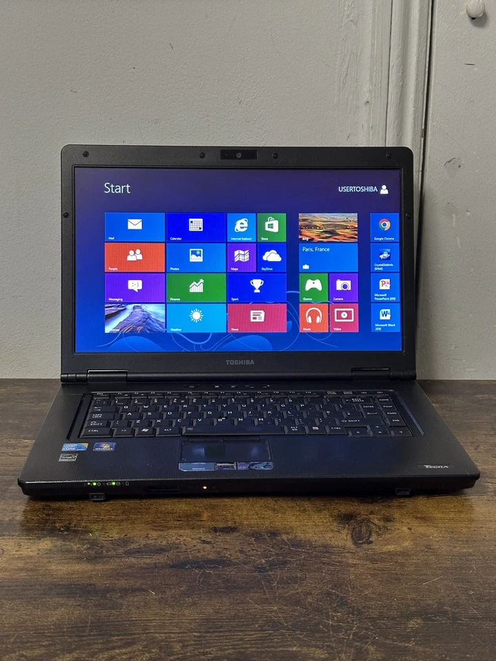Toshiba Tecra A11 INTEL Core i3 2.5gHz FAST WIN 8 OFFICE 2010  320GB HDD 4GB RAM - Image 1 of 4