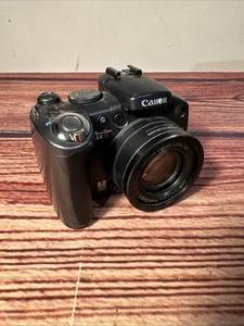 Canon PowerShot S5 IS 8.0MP 12x Zoom Flip Screen Digital Camera Tested - Picture 1 of 11