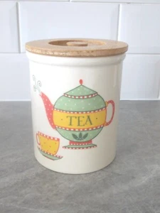 VINTAGE T G Green Cloverleaf Tea Canister Wooden Lid - Picture 1 of 5