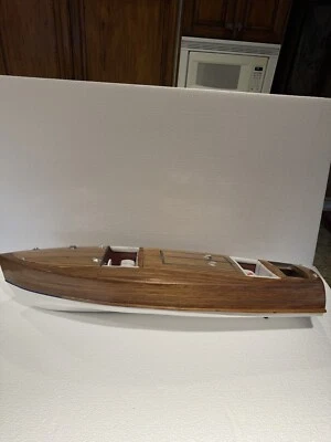 BARCO DE MADERA VINTAGE RC VENECIA 90 sin probar Foto 1 de 4