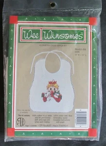 VINTAGE 1984 WEE WINSOMES COUNTED CROSS STITCH BABY'S BIB * CHRISTMAS * SEALED - Picture 1 of 3