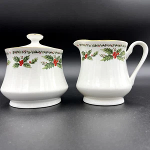 Weihnachten Holly Lane Beere Deckel Zuckerdose & Milchkännchen Set Centurion Collection - Bild 1 von 10