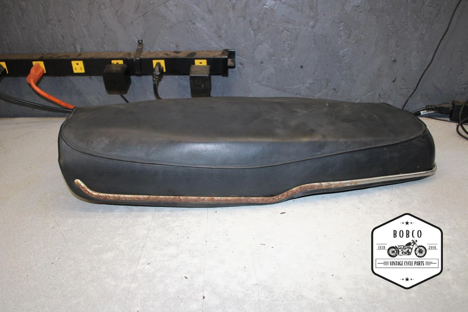 Honda CB77 1961 asiento del conductor delantero 1345, AAS Foto 1 de 4