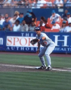 FOTO ERIC KARROS ACTION LOS ANGELES DODGERS SIN FIRMAR 8X10 - Imagen 1 de 1