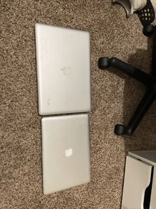 2 Macbooks FOR PARTS READ - Picture 1 of 1