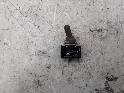 Interruptor de palanca Arcolectric 3900BA Foto 1 de 2