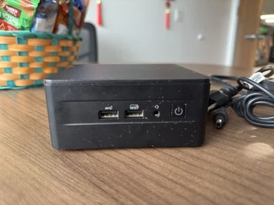 Intel NUC 12WSHi5, Core i5-1240P, 32GB RAM DDR4, Intel Xe Graphics, 1Tb+2TB Ssd - Image 1 of 4