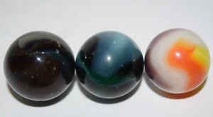 Three Vintage Glass Marbles 1" - Smoke Gray  7/8" - Green  7/8" - Candy Corn - Picture 1 of 5