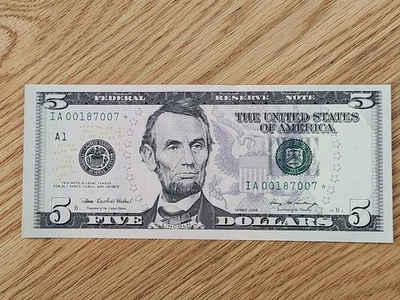 2006 $5 "STAR NOTE" UNC/GEM BOSTON IA00187007* 2 OF 4 CONS SERIAL NUMBERS - Image 1 of 4