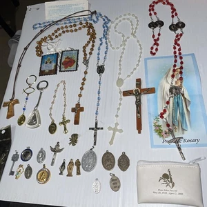 Lot Vintage Religious Rosary, Pendants, Mostly From Italy and France!! - Picture 1 of 16