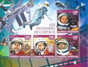Bloc 2016 Cosmos Espace Cosmos Gagarine Armstrong Terechkova Leonov - Photo 1/1