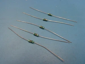 (5) INDUCTOR DE NÚCLEO DE HIERRO AXIAL VISHAY DALE IM-2-22UH-10 22uH 10% 140mA 3.3 ohm - Imagen 1 de 2