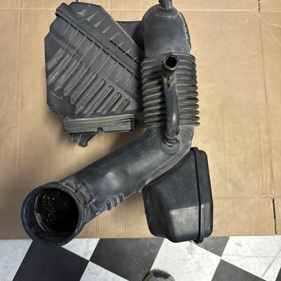 KIA OPTIMA 2012 2013 2014 2015 FILTRO DE ADMISIÓN DE AIRE CAJA DE AIRE + TUBO 28110-3Q150 Foto 1 de 4