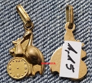 BABY 18K GOLD STORK MEDAL WITH BIRTH TIME ENGRAVING WATCH. - Picture 1 of 1