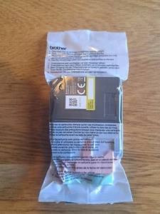 Genuine Brother Ink Catridge LC123Y New - Afbeelding 1 van 3