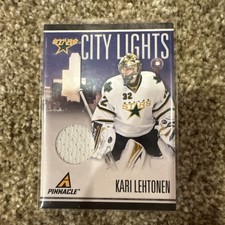 kari lehtonen 2010-11 panini pinnacle city lights materials #92 121/499