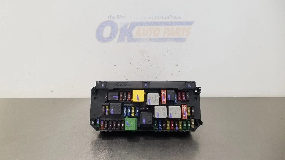 13 MERCEDES BENZ CLS63 AMG C218 MANDO SAM DELANTERO 2129003714 Foto 1 de 4