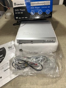 CyberHome CH-DVD 300 DVD Player Silver Like New Condtion - Bild 1 von 6